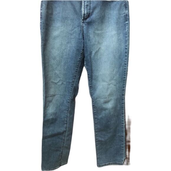 NYDJ size 10 EUC Jeans skinny - Picture 4 of 6